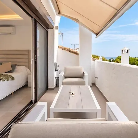 Marina - Penthouse Beachside Apartamento *
