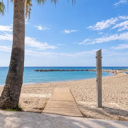 Marina - Penthouse Beachside Apartamento *