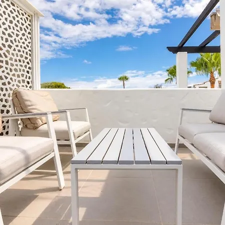 Marina - Penthouse Beachside Apartamento *